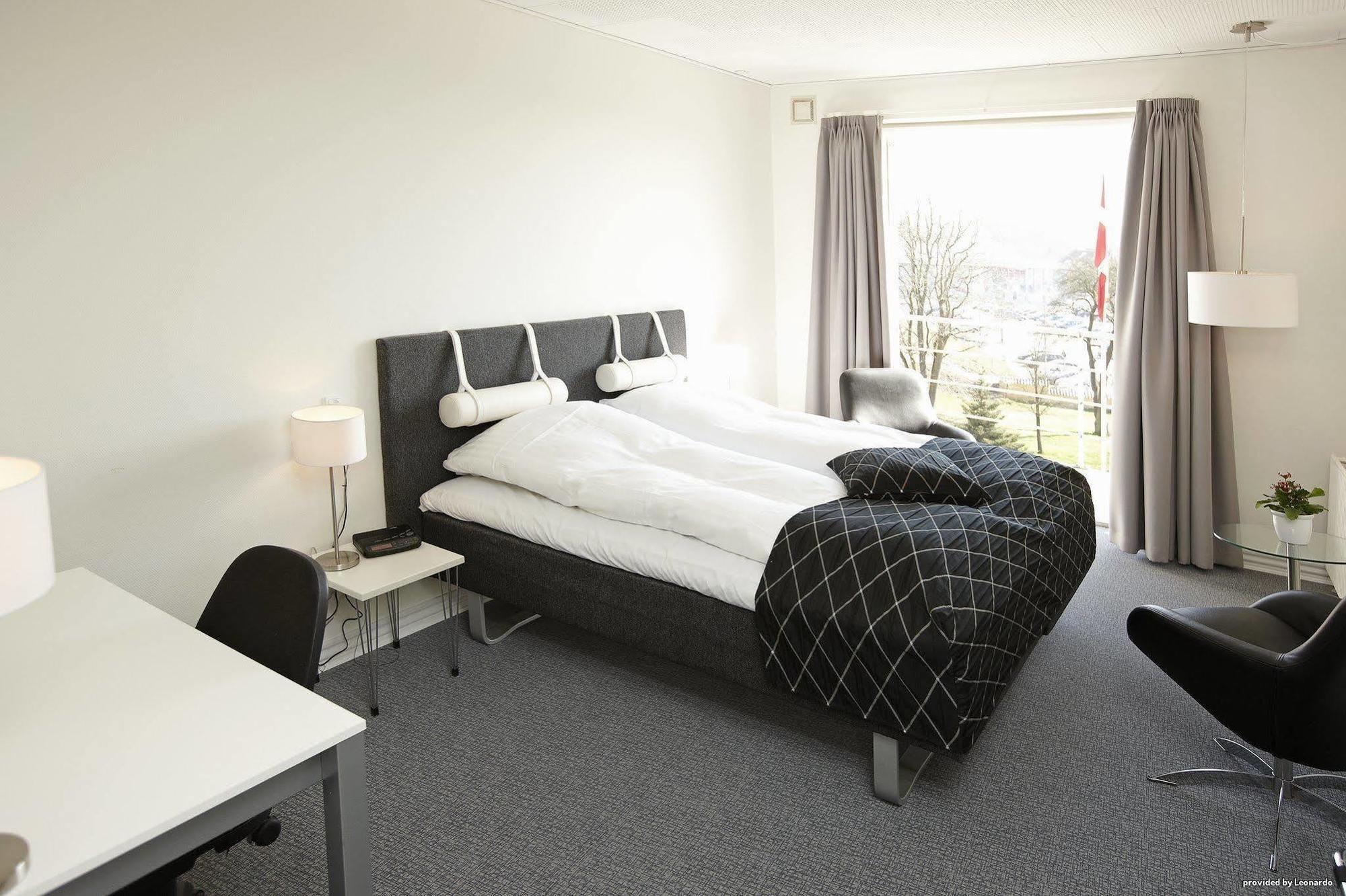 Hotel Schaumburg Хольстебро Экстерьер фото
